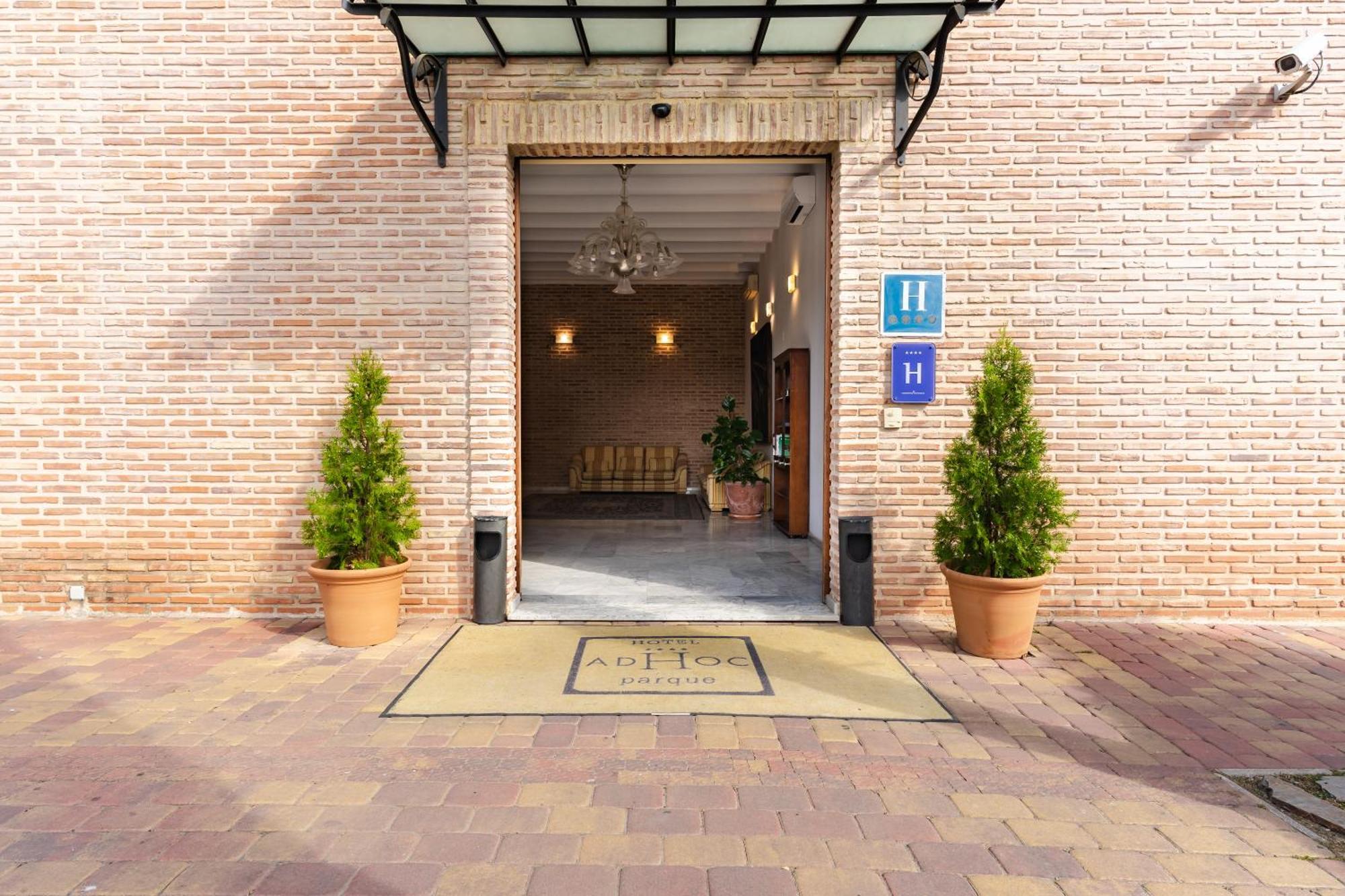 阿德霍克高尔夫公园酒店 贝特拉 外观 照片